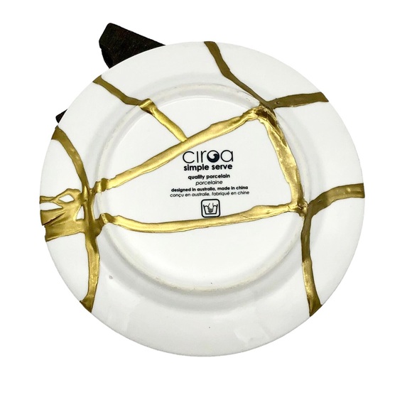 Kintsugi Plate Skull Dish With Stand Gold Crack Goth Art Personal Growth Gift - Picture 6 of 10